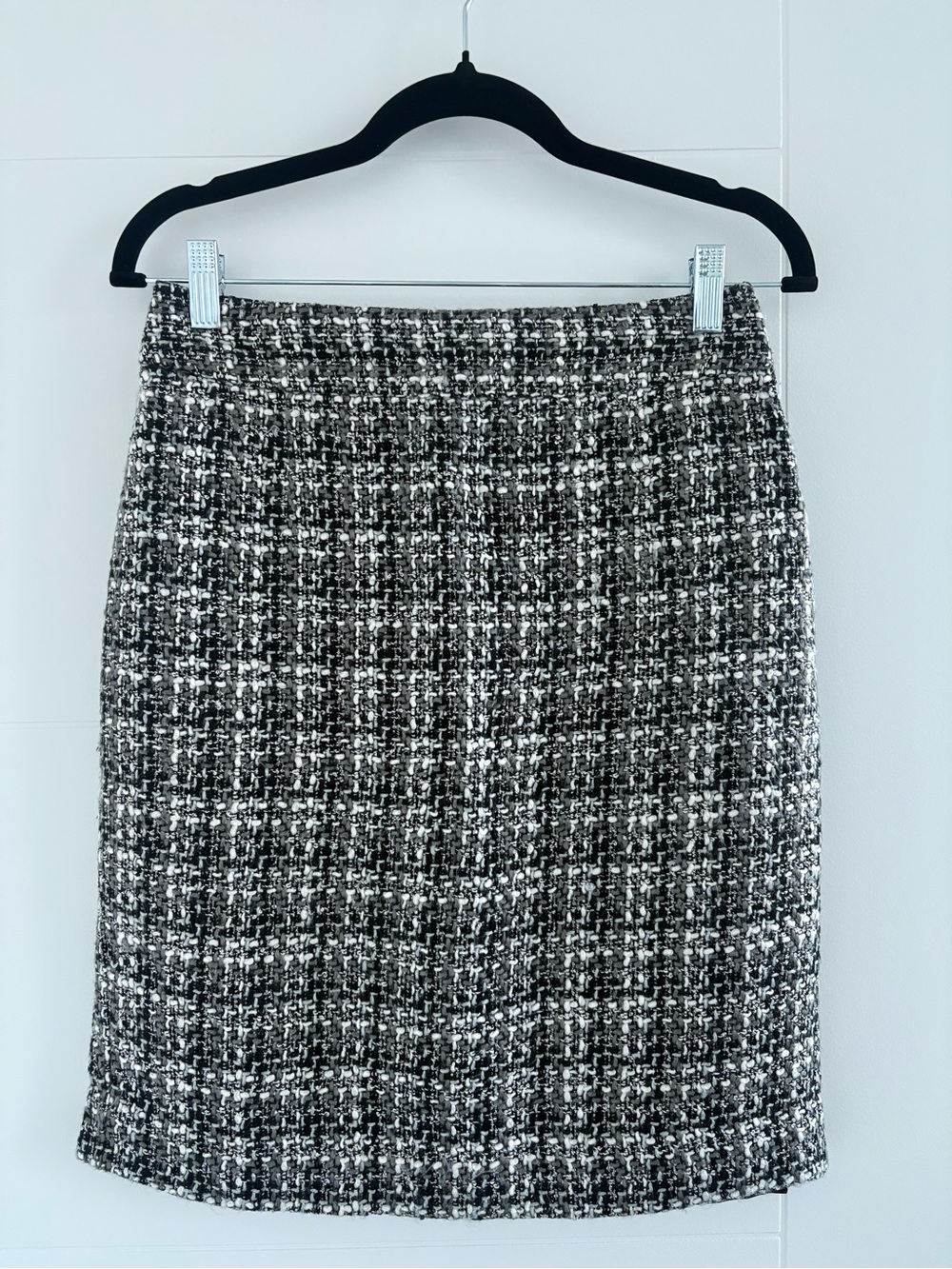 Banana Republic Black & White Tweed Pencil Skirt